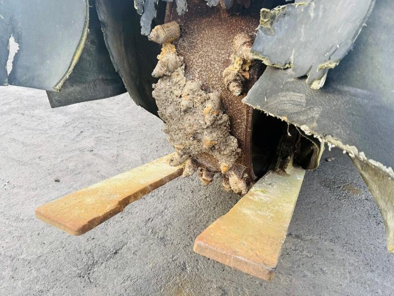 CASE RT660 4WD TRENCHER*C/W TOP CUTTER*1317 HOURS*VIDEO*