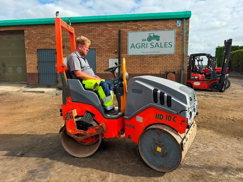 HAMM HD10C VV DOUBLE DRUM ROLLER*C/W ROLL BAR*VIDEO*