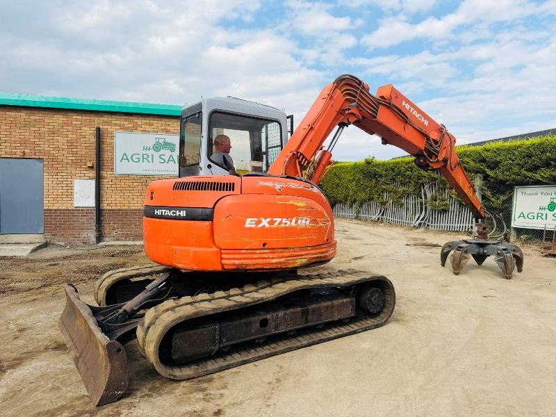 HITACHI EX75UR EXCAVATOR*C/W 5 TINE SCRAP GRAB*VIDEO*