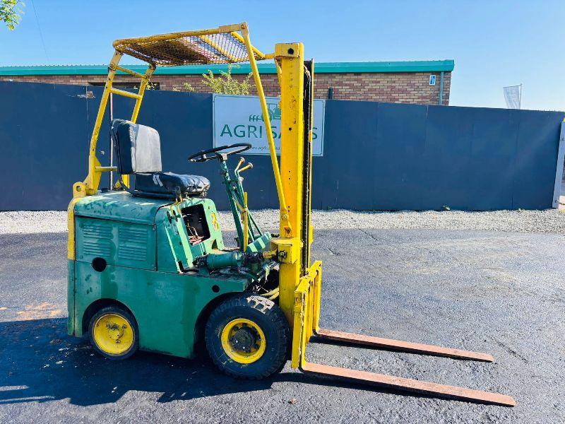 DIESEL FORKLIFT*C/W PALLET TINES* 2 STAGE MAST*VIDEO*
