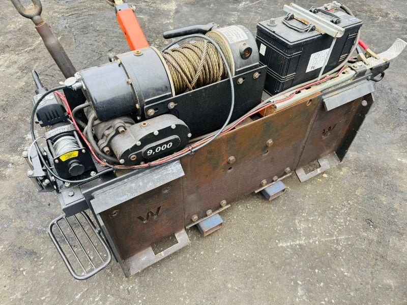 PIERCE WINCH TO SUIT SKIDSTEER*C/W 2 REMOTES*VIDEO*