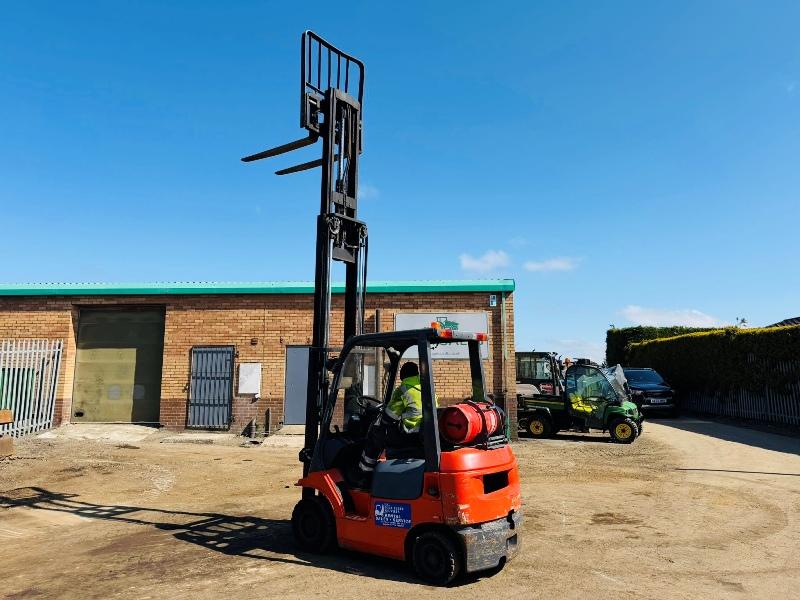 BT GT18 GAS CONTAINER SPEC FORKLIFT*C/W PALLET TINES*VIDEO*