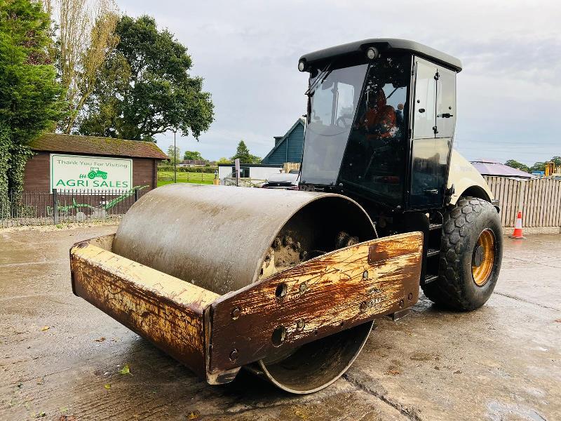 INGERSOL RAND SD-122DX TF ROLLER *4880 HOURS* C/W FULLY GLAZED CABIN *VIDEO*
