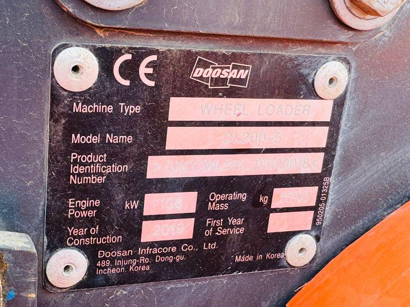 DOOSAN DL200-5 LOADING SHOVEL*C/W BUCKET*YEAR 2019*VIDEO*