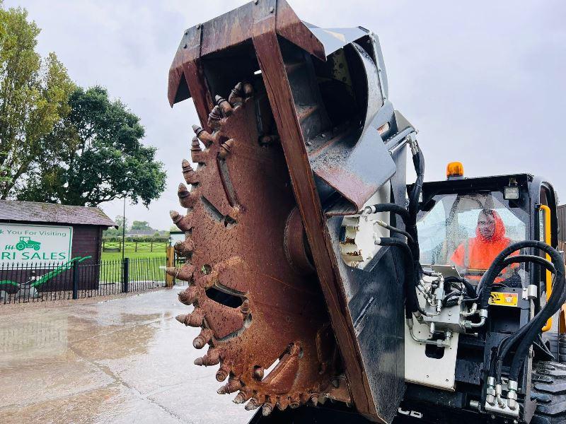 JCB 260 4WD SKIDSTEER *YEAR 2017, ONLY 182 HOURS * C/W WHEEL SAW & BUCKET *VIDEO*