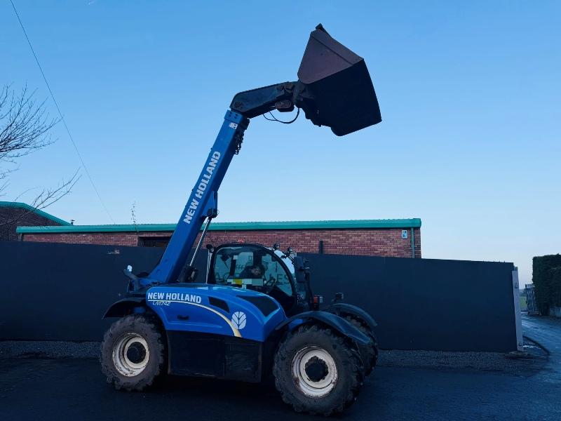 NEW HOLLAND LM7.42 TELEHANDLER*C/W PALLET TINES & BUCKET*YEAR 2017*VIDEO*