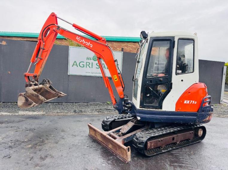 KUBOTA KX71-3 EXCAVATOR* C/W SELECTION OF BUCKETS*VIDEO*