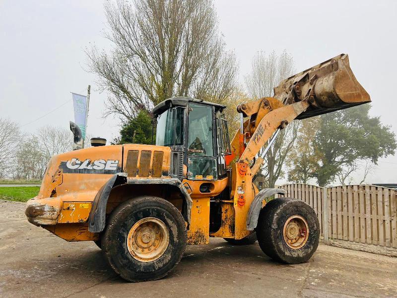 CASE  721E 4WD LOADING SHOVEL * YEAR 2010  * C/W BUCKET 