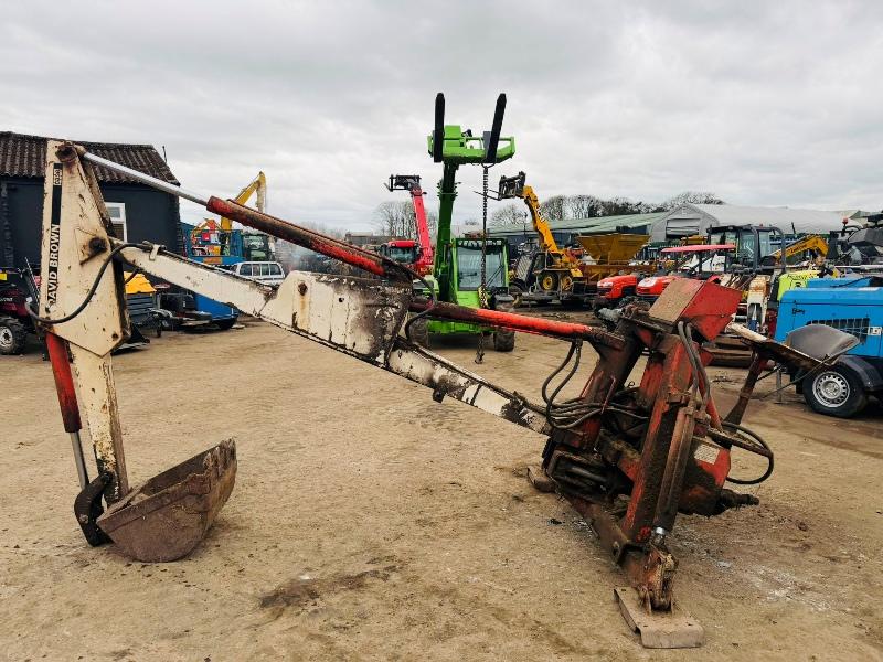 DAVID BROWN MOUNTABLE BACK ACTOR*C/W 2 BUCKETS*VIDEO*