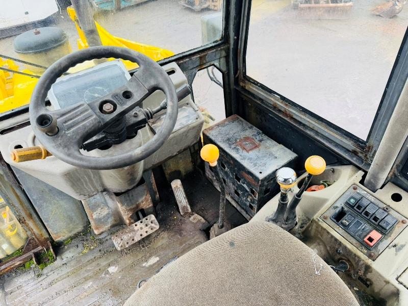 JCB 2CX AIRMASTER*C/W HYDRAULIC FRONT QUICK HITCH*VIDEO*