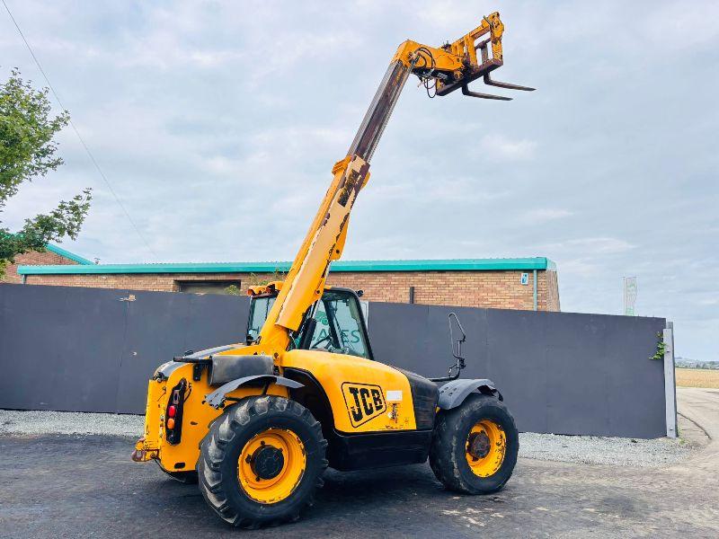 JCB 526-56 TELEHANDLER* AG SPEC*C/W PALLET TINES*VIDEO*
