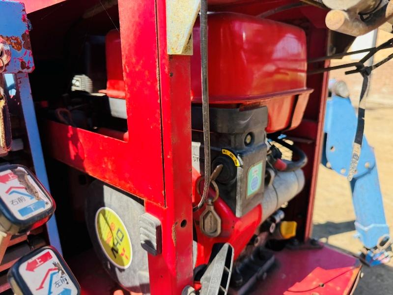 TADANO TRACKED MOBILE SPIDER CRANE*C/W 4X SUPPORT LEGS*VIDEO*