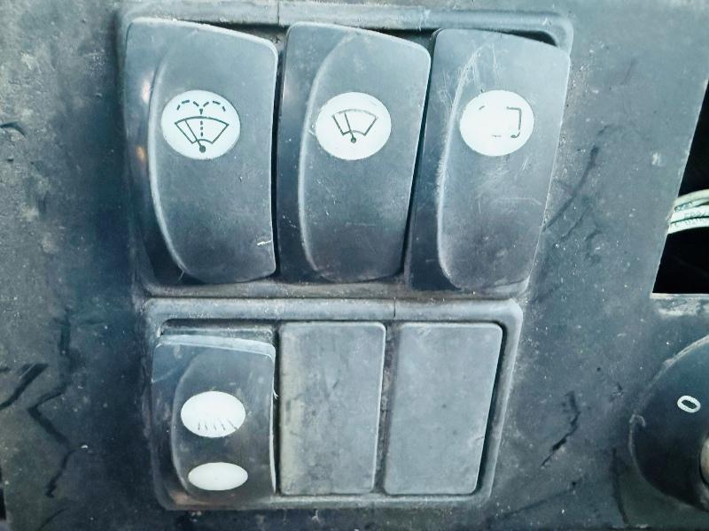 CATERPILLAR DP30N FORKLIFT*C/W PALLET TINES*VIDEO*