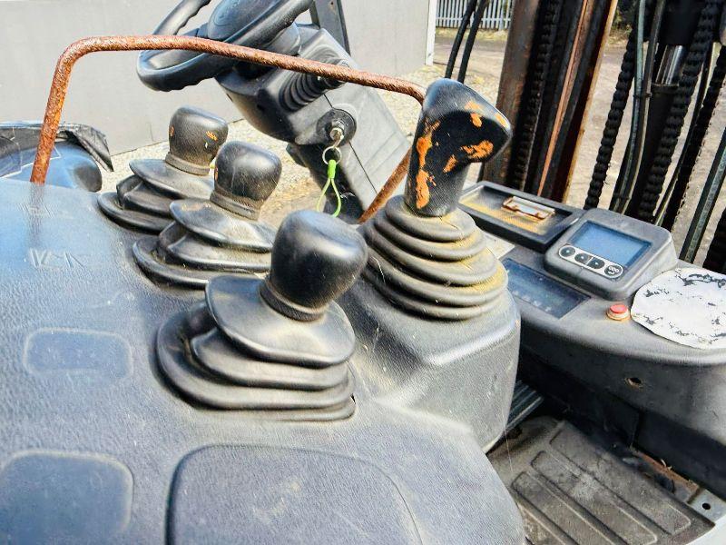 TOYOTA 02-8FGF20 FORKLIFT*YEAR 2011*SPARES AND REPAIRS*VIDEO*
