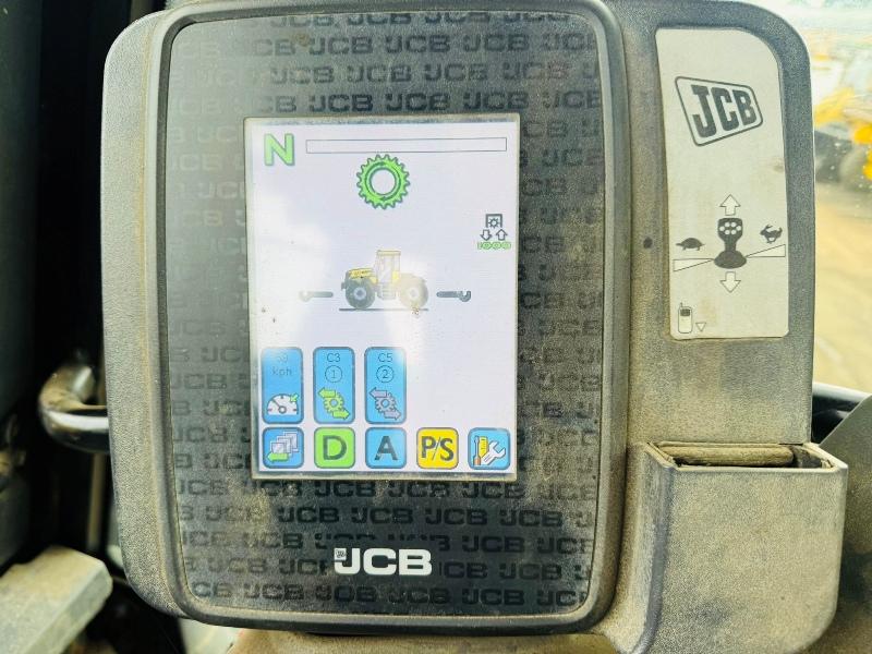 JCB HMV 3230 FASTRAC TRACTOR*C/W FRONT LINKAGE*YEAR 2014*VIDEO*
