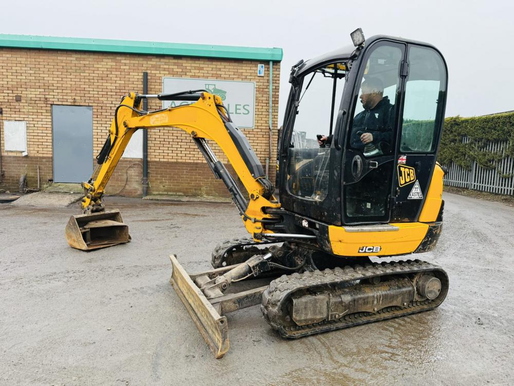 JCB 8026 EXCAVATOR *ZERO SWING*YEAR 2018*3378 HOURS* C/W 2 BUCKETS*VIDEO*