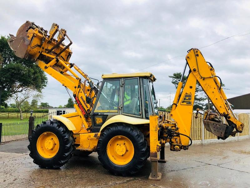JCB 4CX SITEMASTER BACKHOE DIGGER C/W HYDRAULIC BREAKER & 8 X REAR BUCKETS