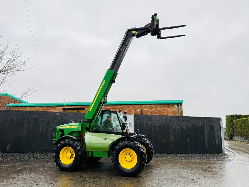 JOHN DEERE 3215 TURBO TELEHANDLER*AG SPEC*C/W PALLET TINES*VIDEO*