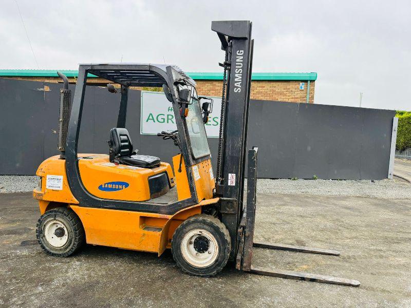 SAMSUNG 2 STAGE MASTED FORKLIFT*C/W YANMAR ENGINE*VIDEO*