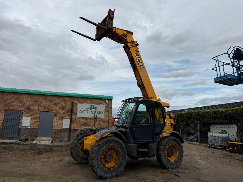 JCB 560-80 WASTE MASTER TELEHANDLER*C/W PALLET TINES*YEAR 2017*VIDEO*