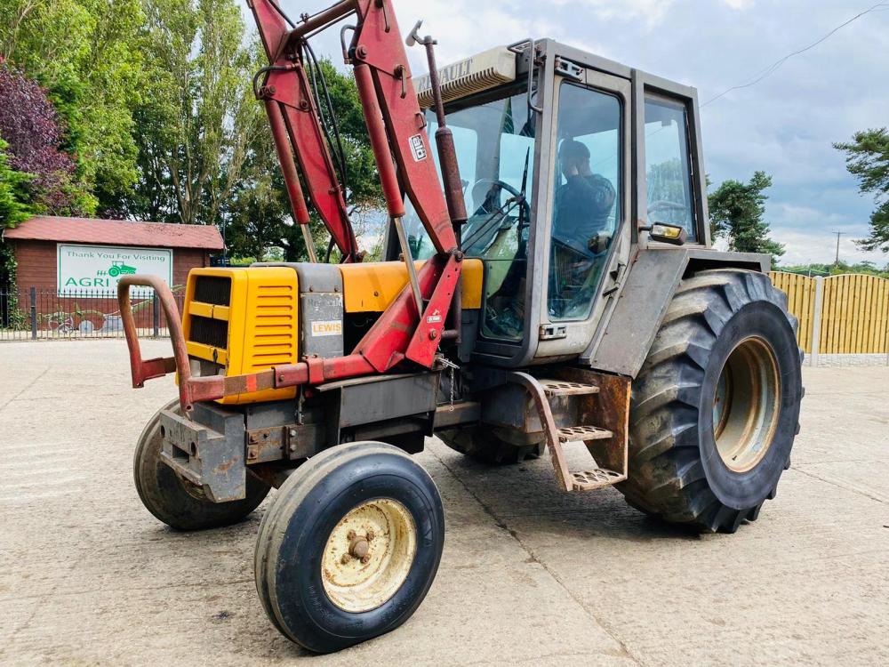 RENAULT 95.12 4WD TRACTOR C/W FRONT LOADER & BUCKET