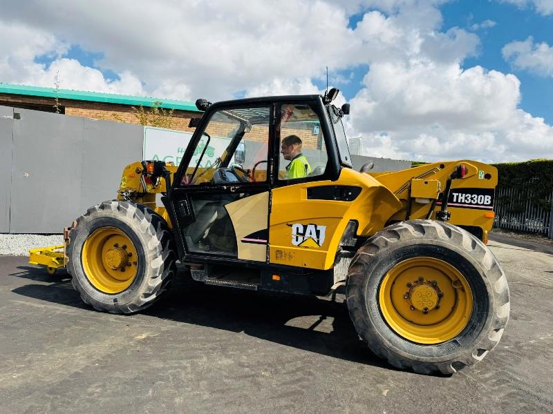 CAT TH330B TURBO TELEHANDLER*C/W EURO ADAPTION PLATE*VIDEO*