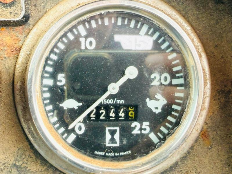 MASSEY FERGUSON 590 2WD TRACTOR*C/W REAR LINKAGE*VIDEO*