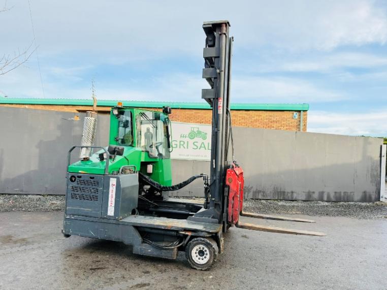 COMBILIFT C4000 GAS FORKLIFT*C/W FORK POSITIONER*VIDEO*