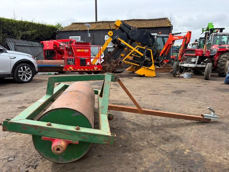 TOWABLE GRASS ROLLER*TO SUIT QUAD*VIDEO*