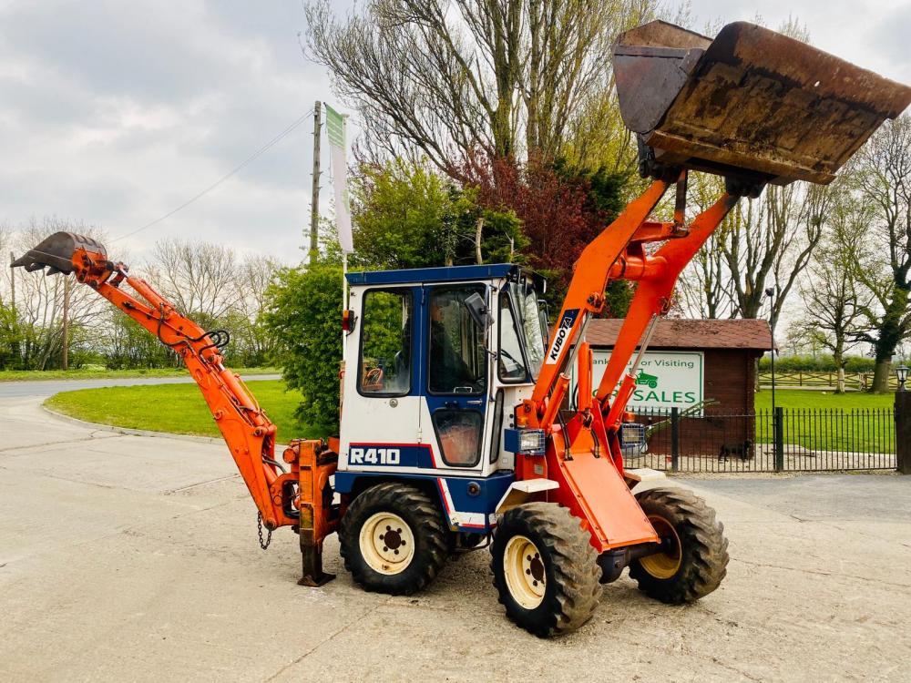 KUBOTA R410 4WD BACK HOE DIGGER C/W REAR BACK ACTOR & FRONT BUCKET