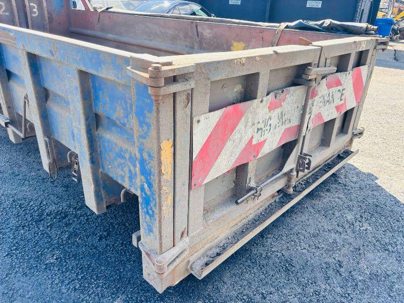 30 YARD HOOKLOADER BIN *C/W RAMPS AND REAR BARN DOORS*