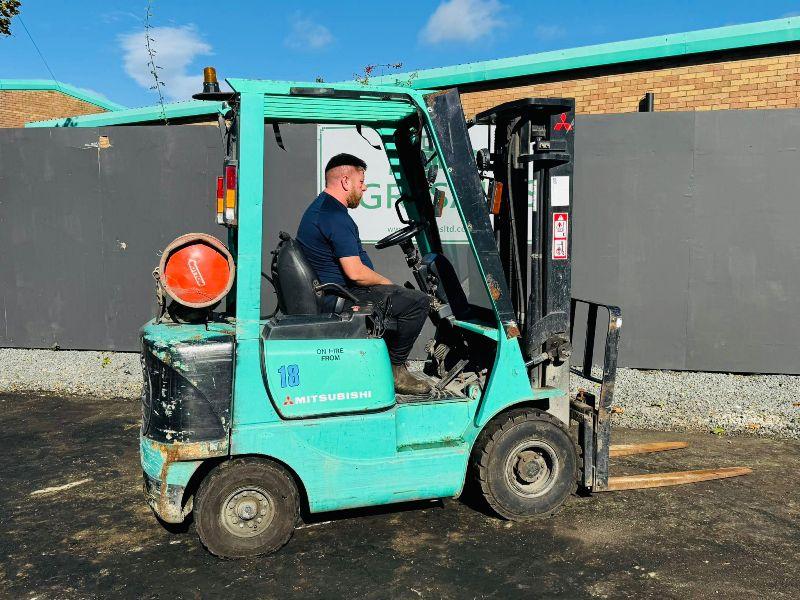 MITSUBISHI CASCADE SIDESHIFT FORKLIFT*C/W PALLET TINES*VIDEO*