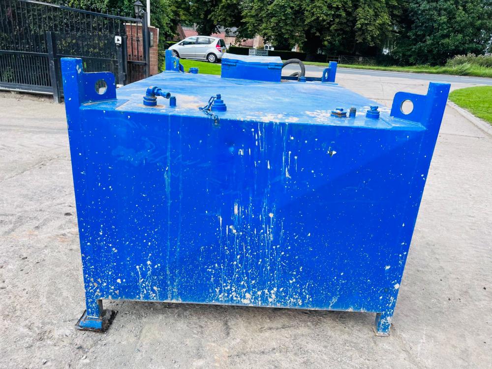STATIC BUNDED FUEL BOWSER C/W MANUAL PUMP 