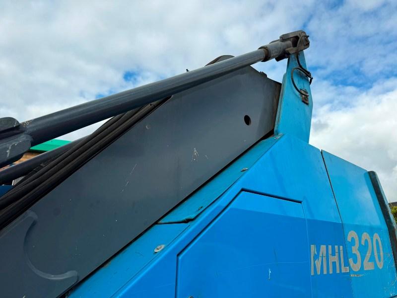 TEREX FUCHS MHL320 SCRAP HANDLER*C/W ROTATING SCRAP GRAB*VIDEO*