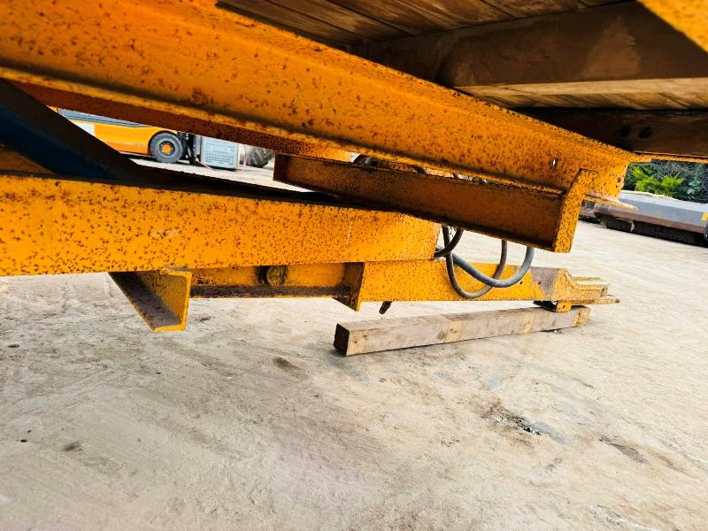 BAMFORDS SINGLE AXLE TIPPING TRAILER*VIDEO*