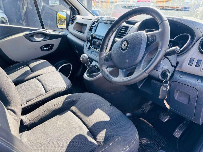 RENAULT TRAFIC LL29  SPORT CREW VAN NAV DCI *YEAR 2016*VIDEO*