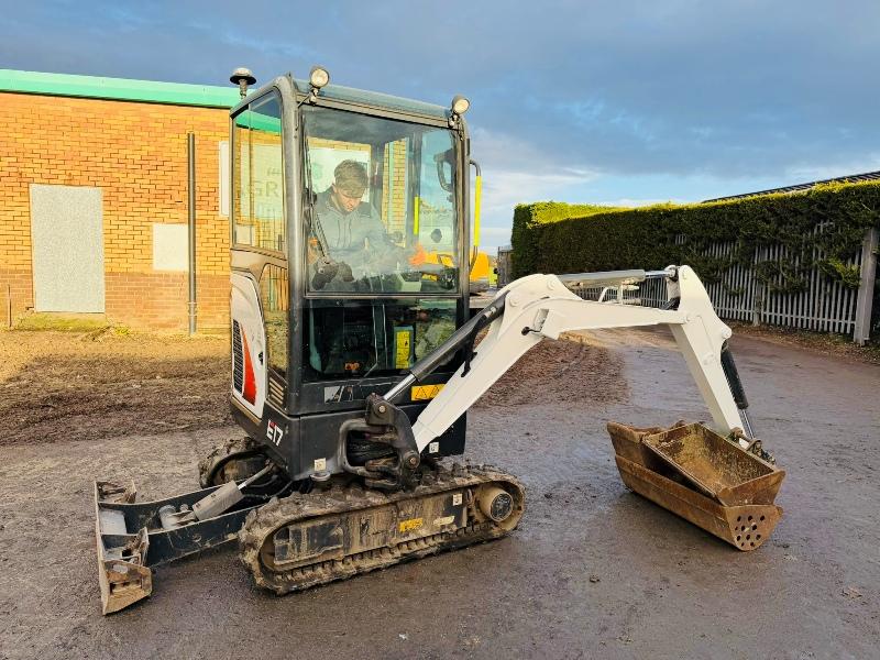 BOBCAT E17 EXCAVATOR*759 HOURS*YEAR 2022*C/W BUCKETS*VIDEO*