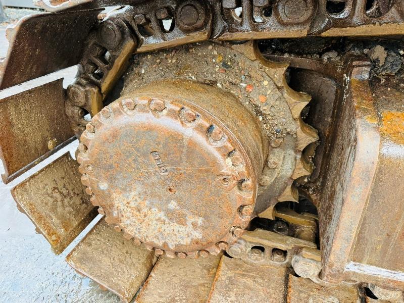 HYUNDAI ROBEX 220LC-3 EXCAVATOR*C/W BUCKET*VIDEO*