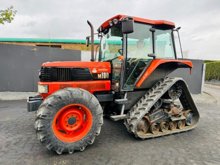 KUBOTA M100 HALF TRACK TRACTOR*C/W REAR LINKAGE & PTO*1216 HOURS*VIDEO*