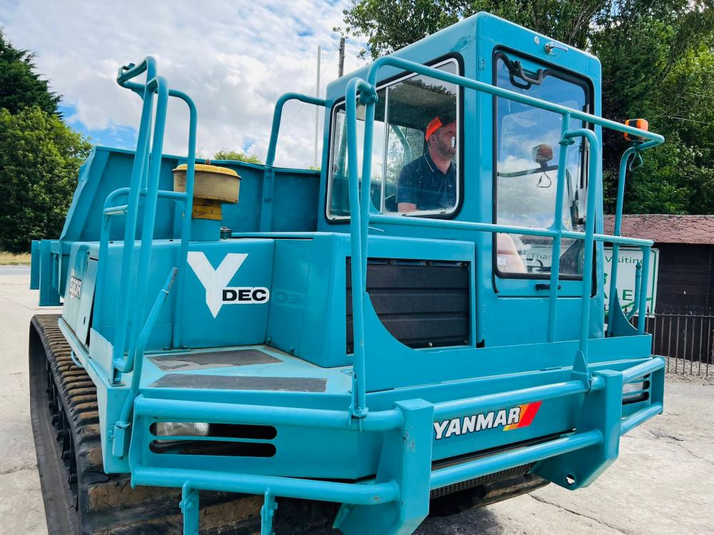 YANMAR C80R-2 TRACKED DUMPER C/W FULLY GLAZED CABIN 