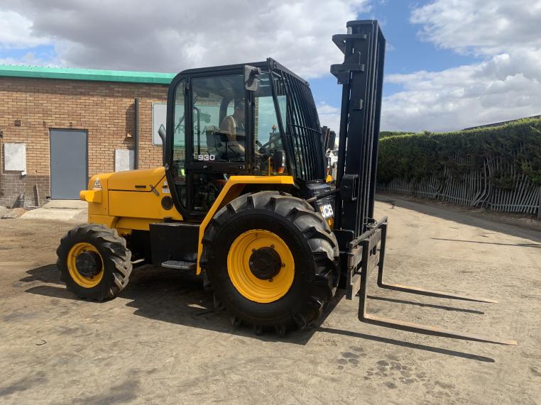JCB 930 ROUGH TERRAIN FORKLIFT*C.W PALLET TINES*YEAR 2016*VIDEO*