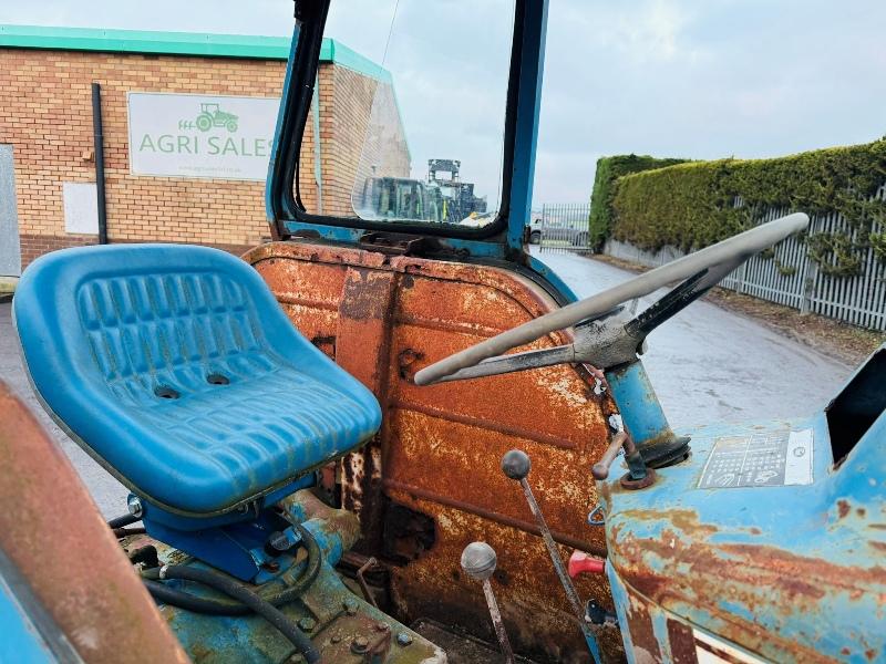 FORD 5000 TRACTOR*C/W NEW ROOF,MUDGUARDS AND ALTERNATOR*VIDEO*