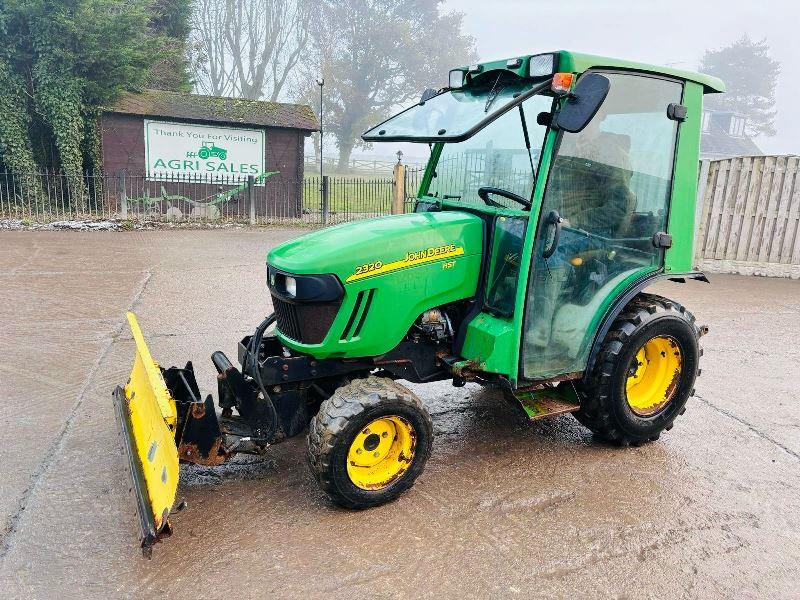 JOHN DEERE 2320 HST 4WD TRACTOR *YEAR 2011* C/W FRONT LINKAGE & SNOW PLOW *VIDEO*