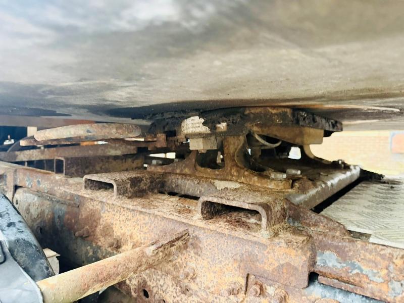 ISUZU ARTICULATED ROCK MASTER CONCRETE PUMP*C/W PERKINS ENGINE*VIDEO*