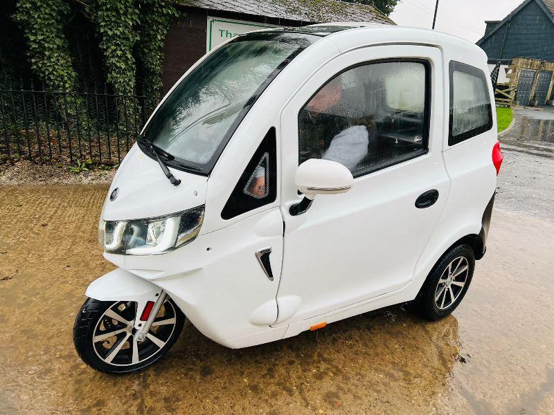 YINJIAN BATTERY POWERED TRICYCLE *YEAR 2021, ROAD REGISTERED* C/W TRAILER *VIDEO*