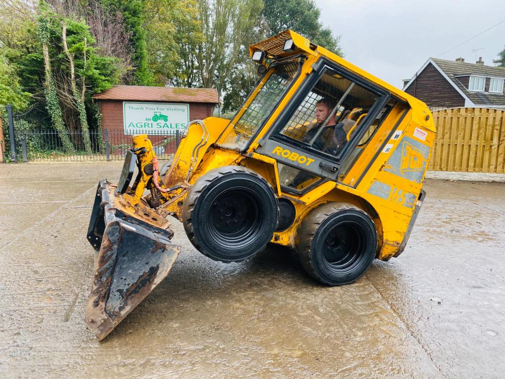 JCB ROBOT 165 SKIDSTEER C/W FULLY GLAZED CABIN * SEE VIDEO