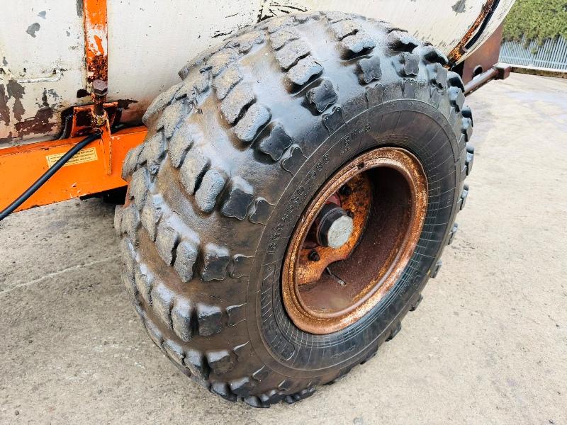 SLURRY TANKER HAS BEEN USED FOR DUST SUPRESSION*VIDEO*