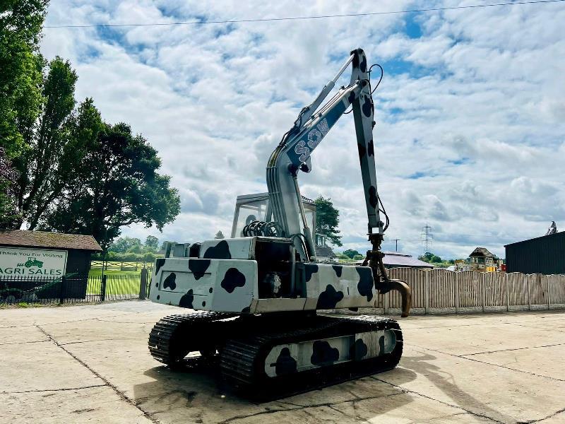 HYMAC TRACKED EXCAVATOR C/W 5 TINE SCRAP GRAB *VIDEO*