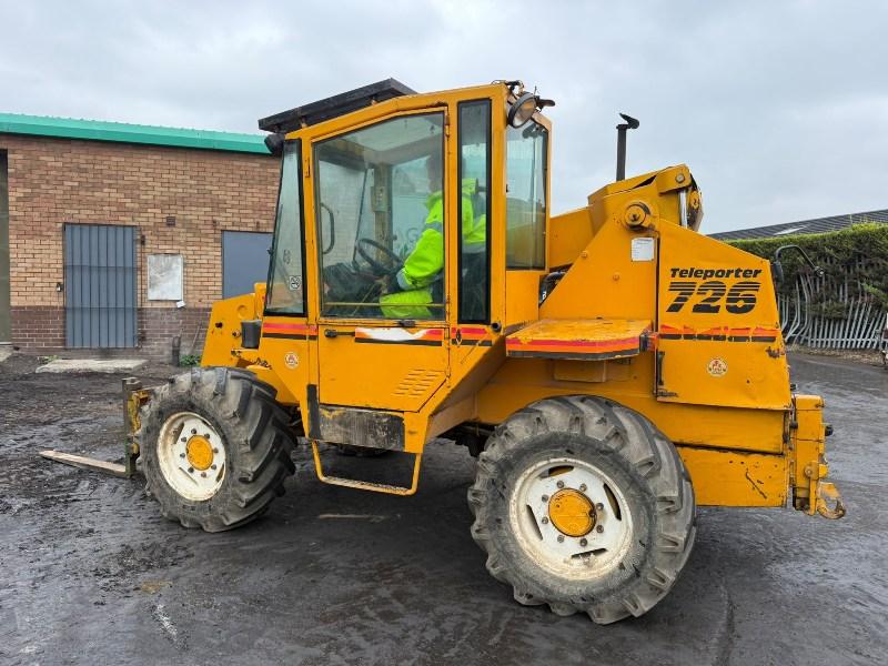SANDERSON 726 TELEHANDLER*AG SPEC*C/W PALLET TINES*VIDEO*
