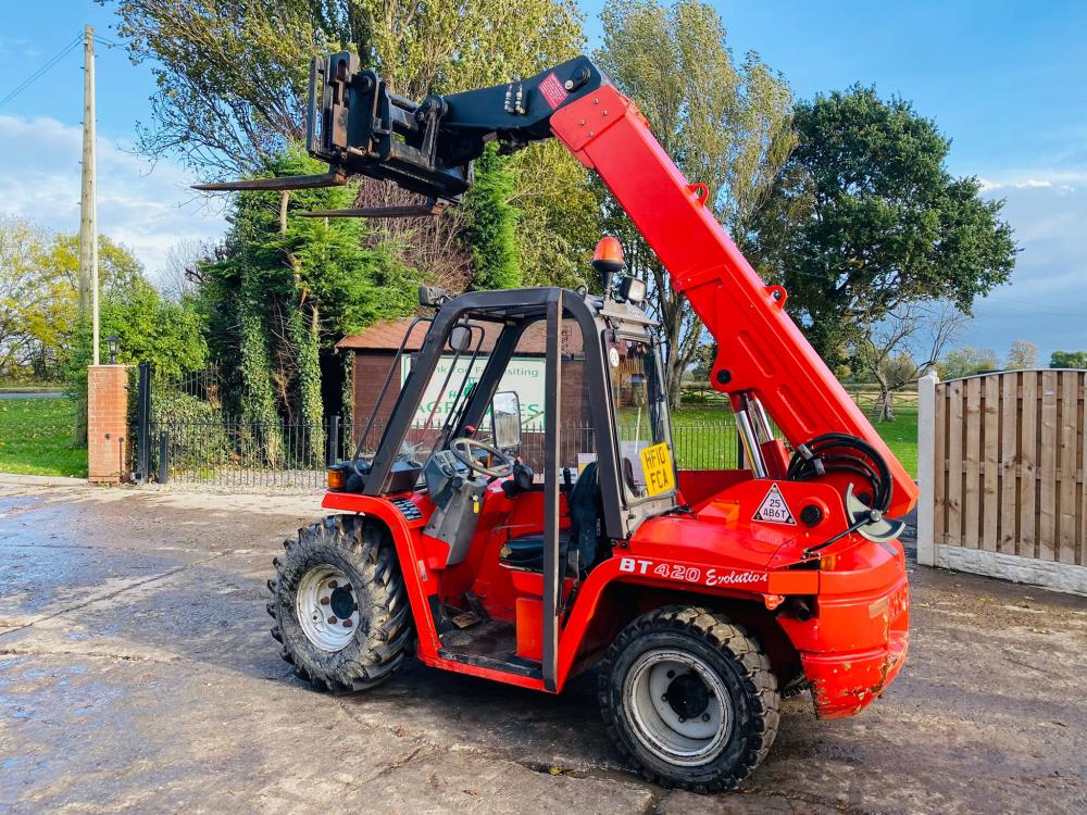MANITOU BT420 4WD BUGGIESCOPIC * YEAR 2010 , 557 HOURS * C/W PALLET TINES 